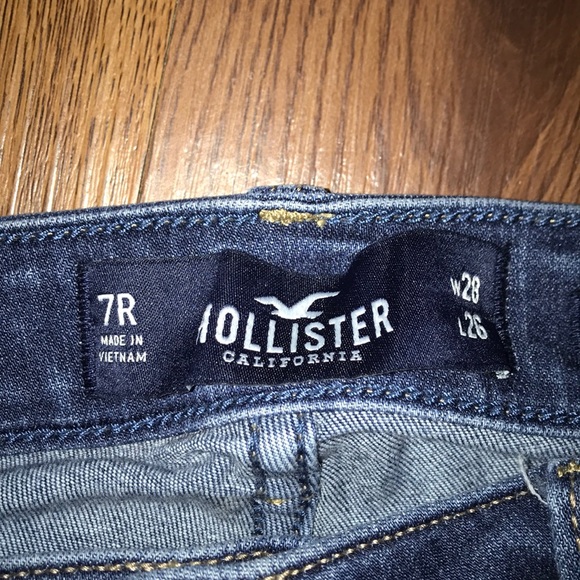Hollister Jeans - Picture 2 of 3